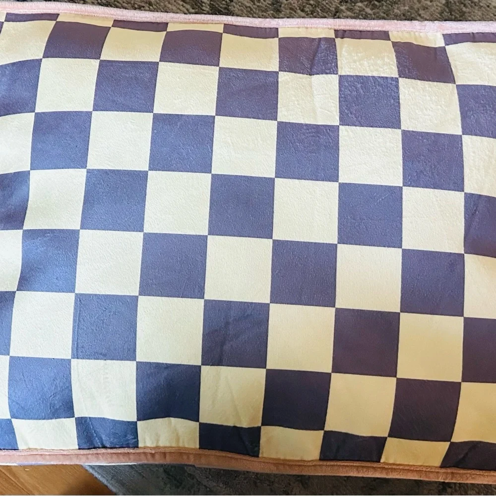 Paris Checkered Dog Bed